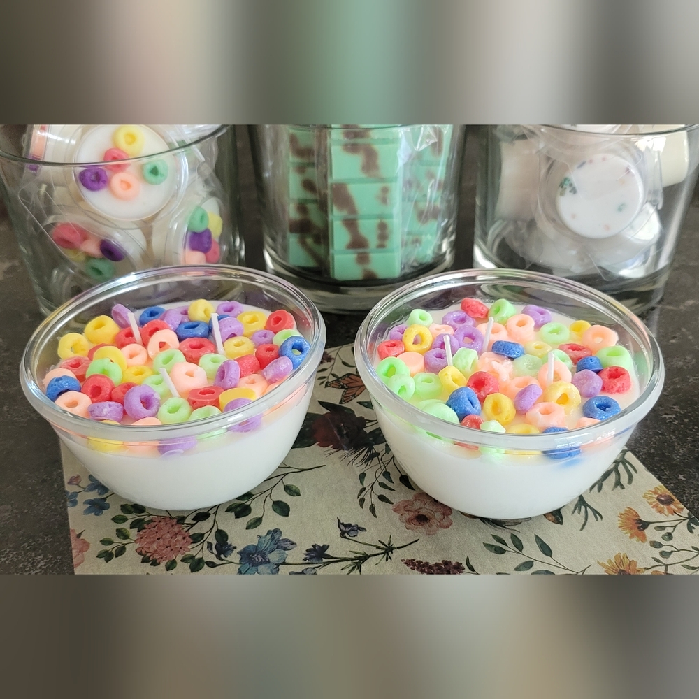 Mainely Melts Fruit Loop Candle